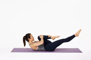 single leg stretch
