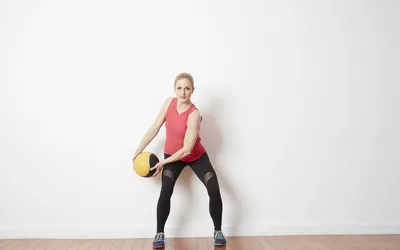 Medicine Ball Circle Squat
