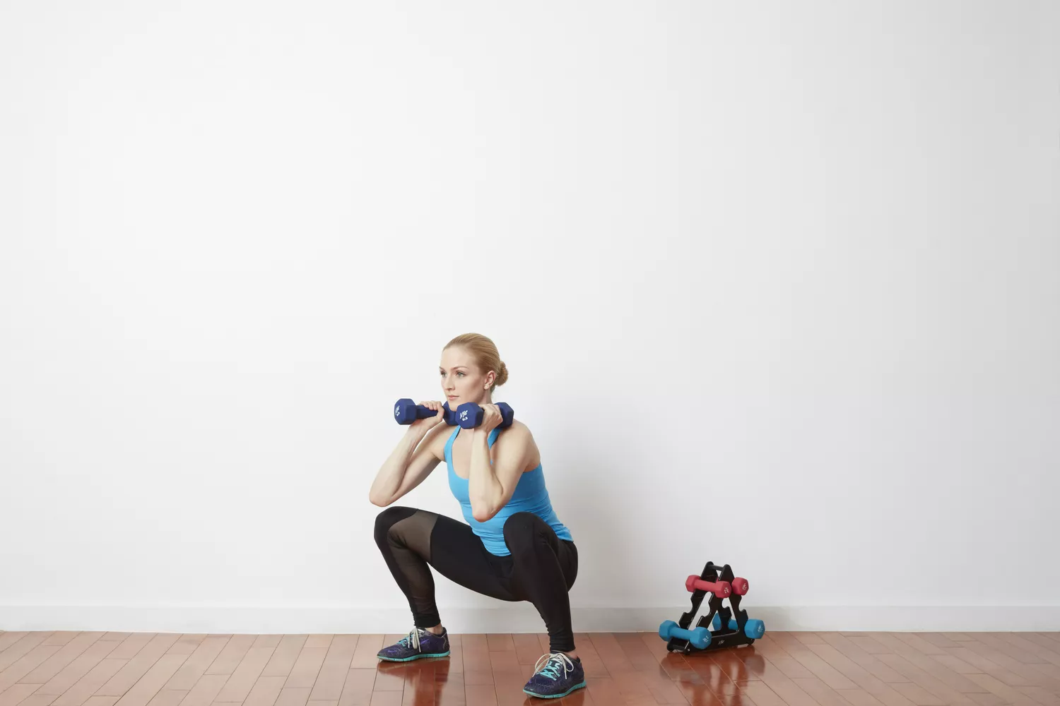 squat with dumbells