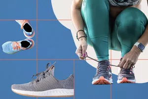 Running shoes 
