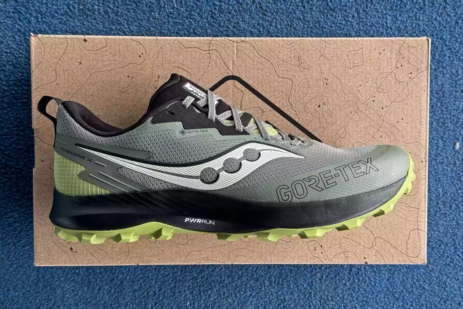 A side view of the Saucony Men's Peregrine 14 GTX Waterproof Running Shoes